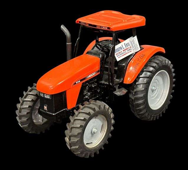 ERTL AGCO RT145 Tractor image