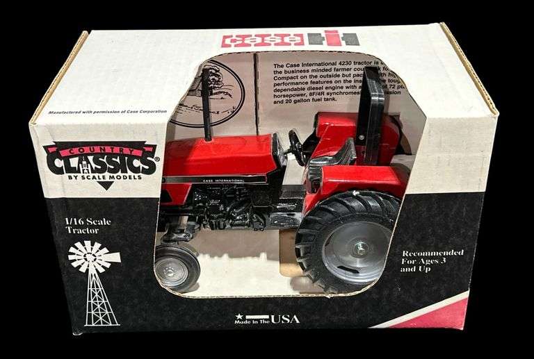 Country Classics Case IH 4230 Tractor image