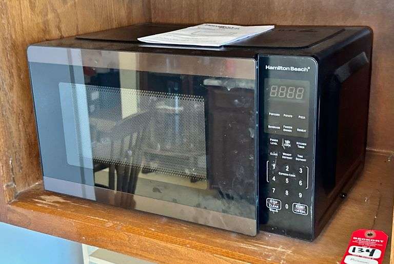 Hamilton Beach Microwave image