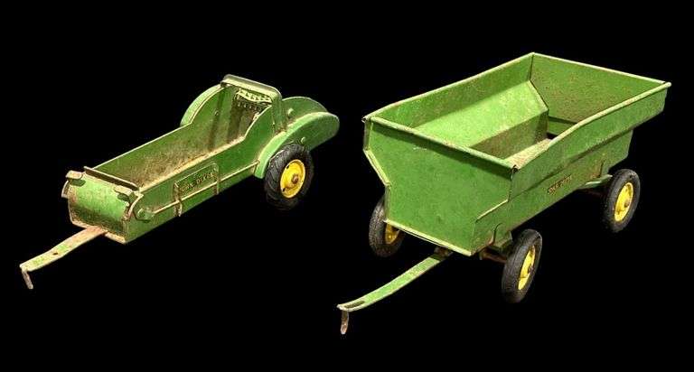 Vintage John Deere Toy Flare Box Wagon & Manure Spreader image
