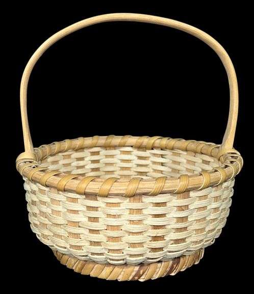 Vintage McAdams Hand Woven Basket Made in New Middletown, IN image