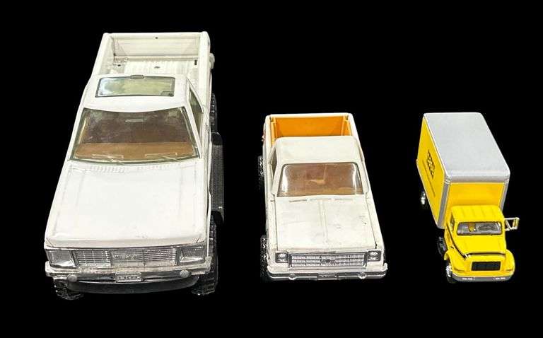 JI Case Diecast Dealer Trucks image
