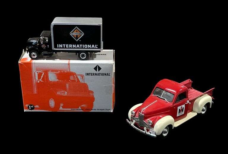 ERTL & First Gear IH Trucks image