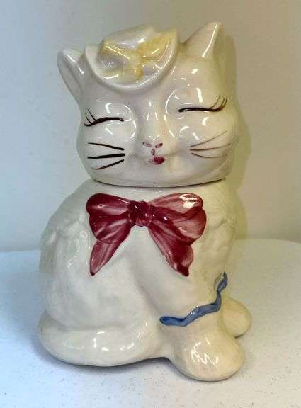 Shawnee Puss-N-Boots Cookie Jar image