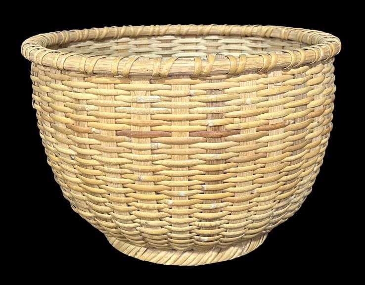 Vintage McAdams Hand Woven Basket Made in New Middletown, IN image