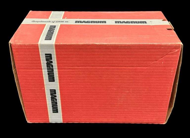 ERTL Case IH 7130 Magnum Tractor - 1987 Denver Colorado image