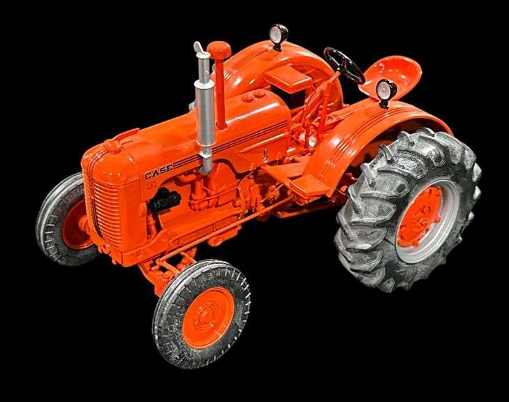 Case D Tractor image