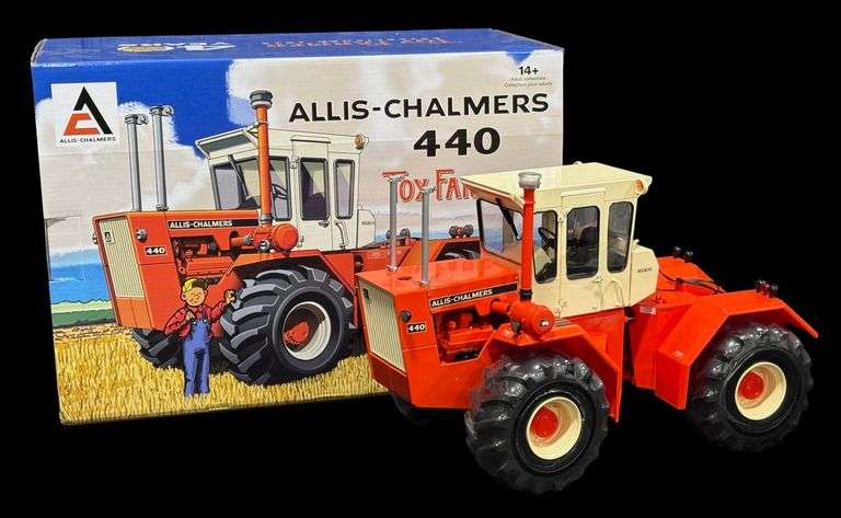 ERTL Allis-Chalmers 440 Tractor- Toy Farmer Edition image