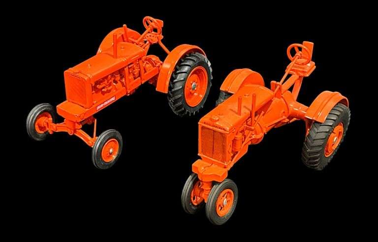Allis-Chalmers Tractors image