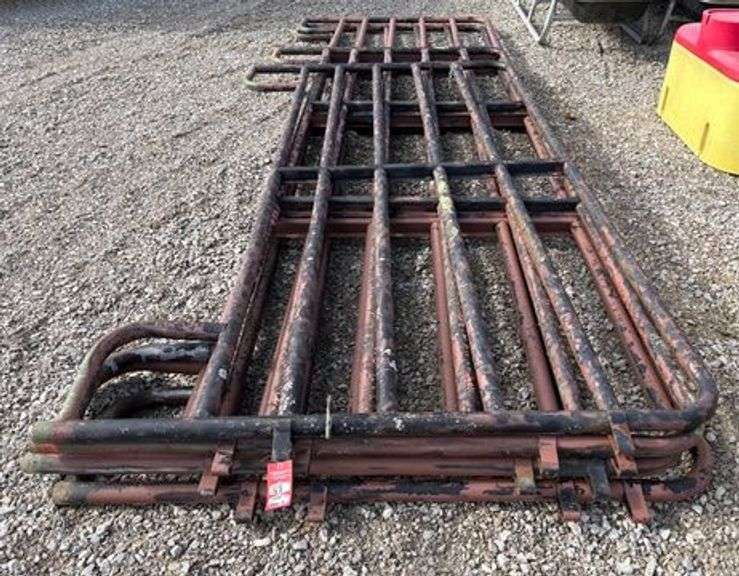 Livestock Corral Panels image