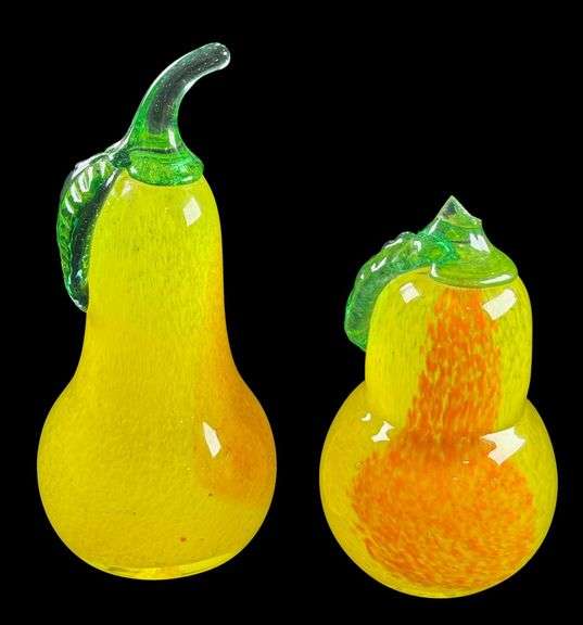 Bart & Kerry Zimmerman Pears image