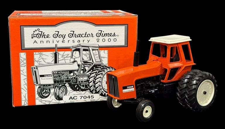 ERTL Allis-Chalmers 7045 Tractor "The Toy Tractor Times Anniversary 2000" image