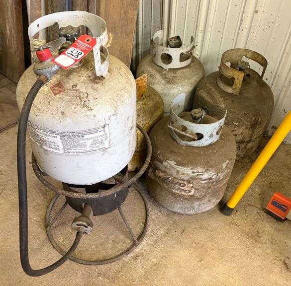 LP Cooker & Tanks image