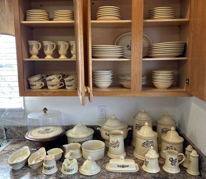 Pfaltzgraff 12 Place Setting image