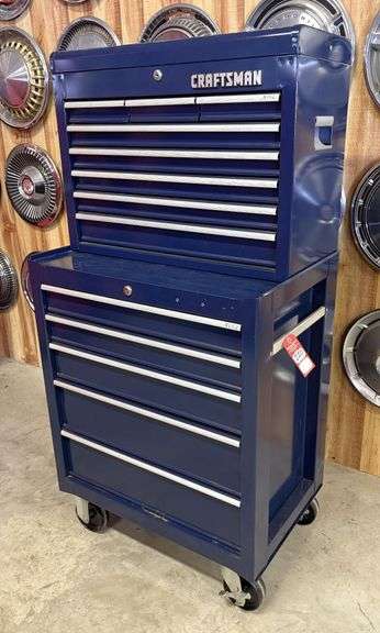 Craftsman 13-Drawer 2-Piece Roll Around Tool Chest