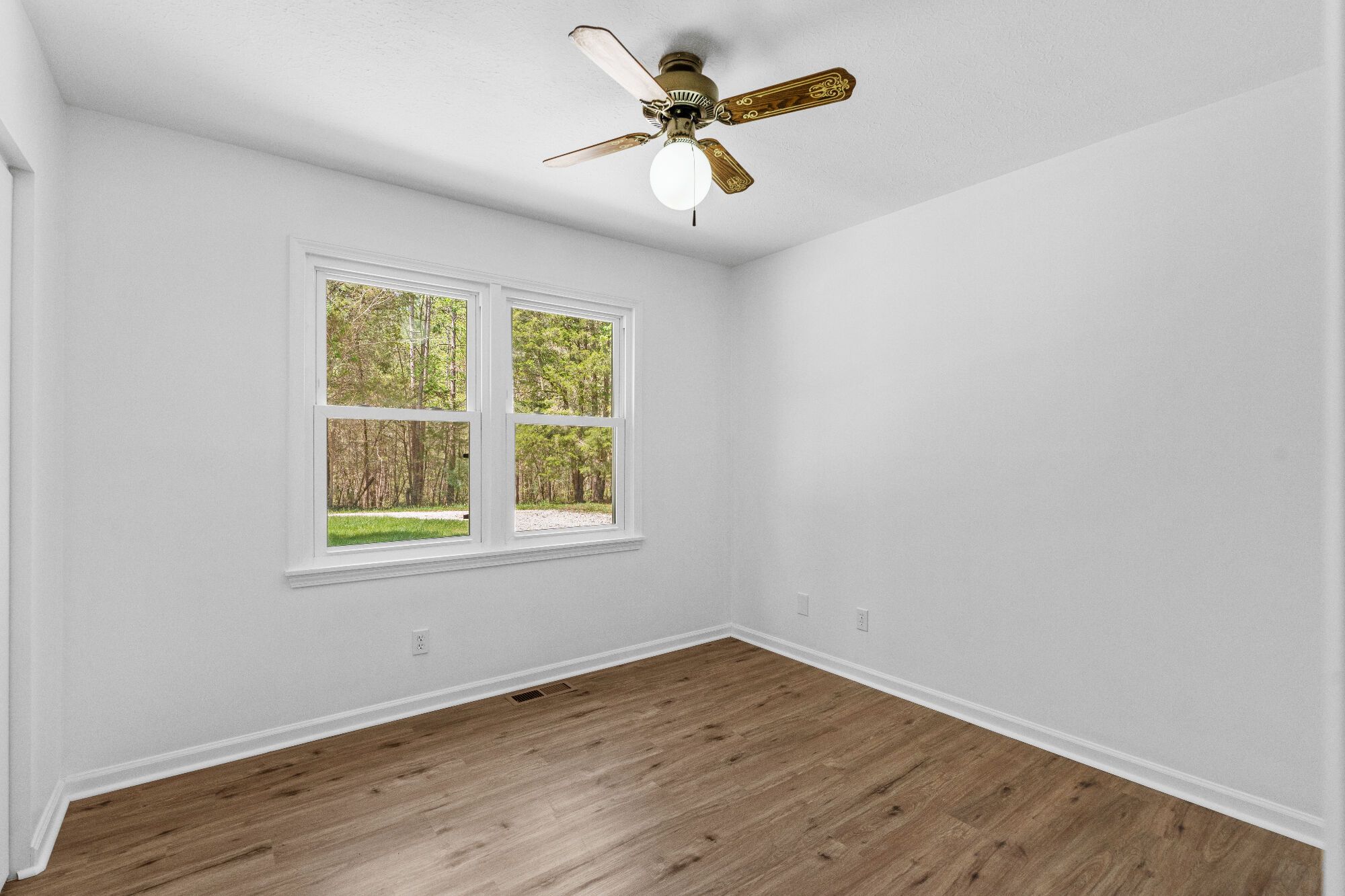 Lot image 19
