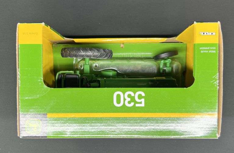 ERTL John Deere 520 & 530 Tractors