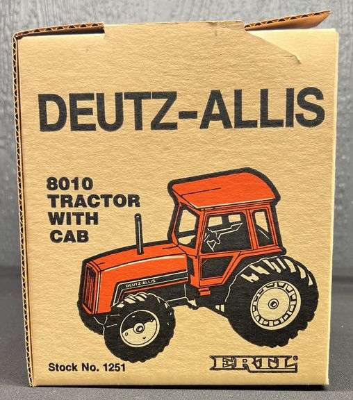 ERTL Deutz-Allis 8010 Tractor with Cab