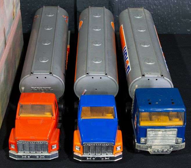 ERTL Truck & Trailer Sets