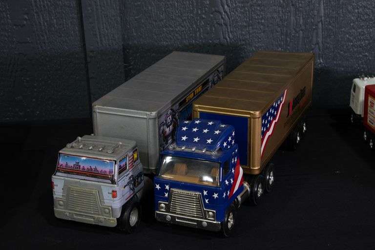ERTL Truck & Trailer Sets