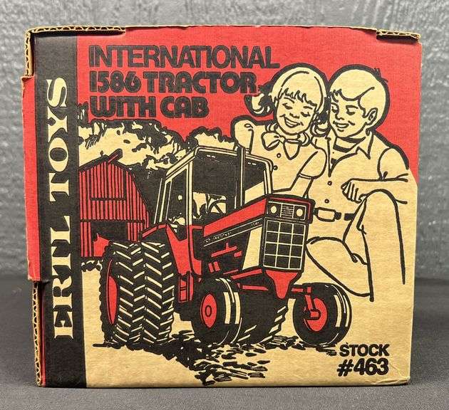 ERTL IH 1586 Tractor