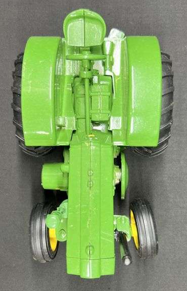 ERTL JD New Gen Utility & D Tractors