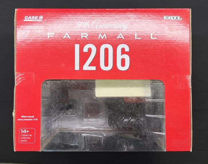 ERTL Farmall 1206 Tractor