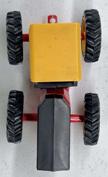 Versatile 256 Tractor, ERTL Vermer Round Baler, ERTL Anhydrous Ammonia Tank & Dump Bed Trailer