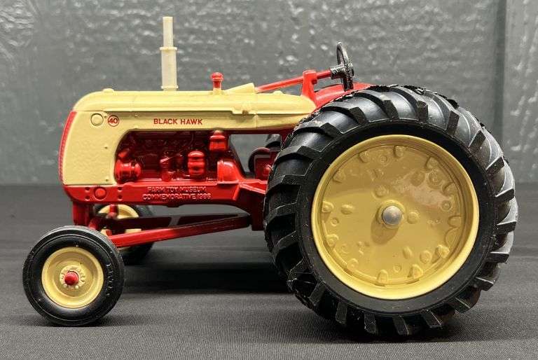 ERTL Cockshutt 40, Cockshutt 40 Black Hawk, Cockshutt 50 Tractor Set