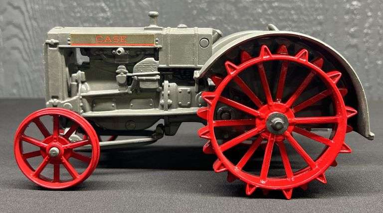 ERTL Case Tractor