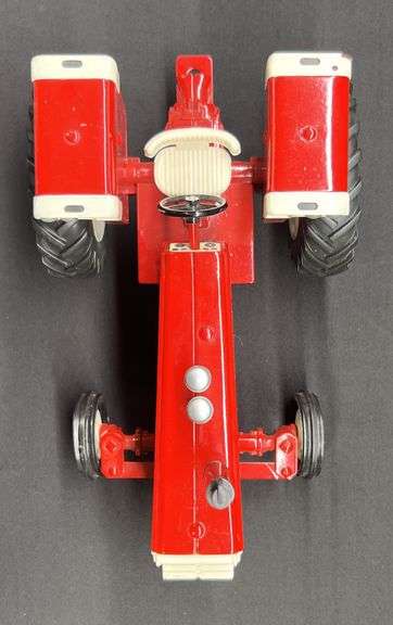 ERTL Cockshutt 1950-T Tractor
