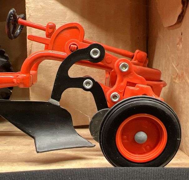 Scale Models Allis-Chalmers G Tractor