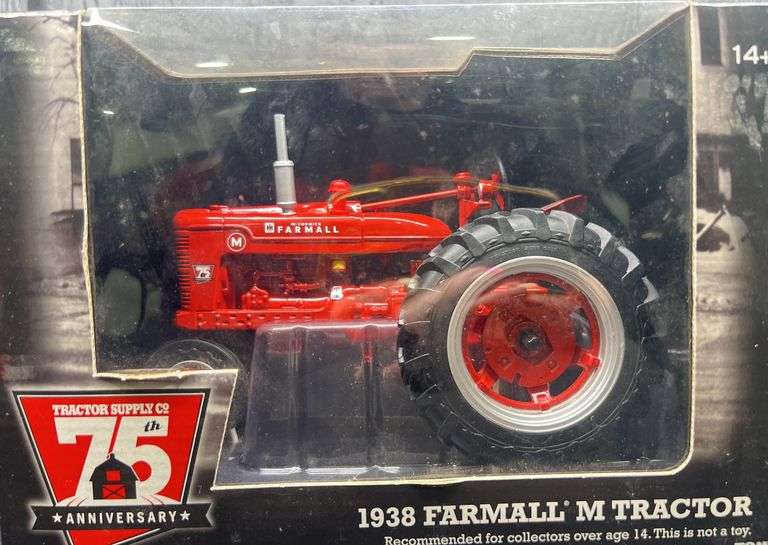 ERTL Farmall M Tractor