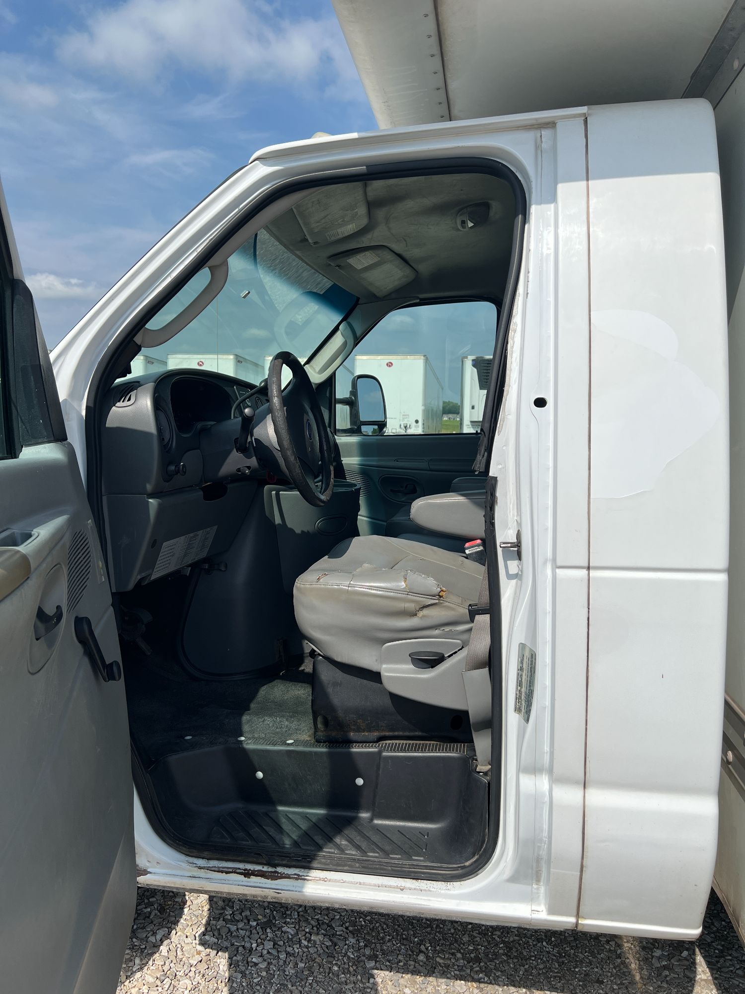 Lot image 13