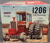 ERTL Farmall 1206 Tractor