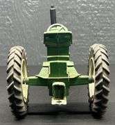 ERTL Oliver 1850 Tractor