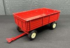 ERTL IH Wagons