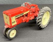 ERTL Farmall 404 Tractor