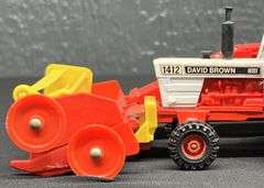Corgi David Brown 1412 Tractor with Harvester