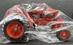 Scale Models Allis-Chalmers WC Tractor - 2001 Collector Edition