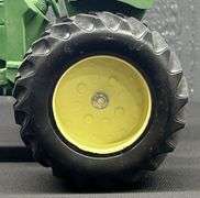 Scale Oliver 1955 Tractor - 1988 Louisville Farm Show Edition
