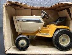 ERTL IH Cub Cadet Lawn & Garden Tractors