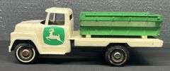 ERTL International Loadstar Truck with Forage Box Bed