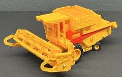 New Holland TR96 Battery Operated Combine