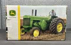 ERTL John Deere Model 80 Tractor