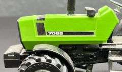 Deutz-Allis 7085 Tractors
