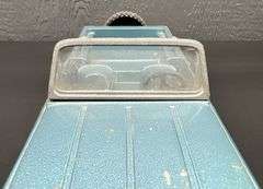 ERTL International Scout Truck