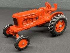 Allis-Chalmers Tractor - 1987 Louisville Farm Show Edition