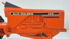 ERTL Allis-Chalmers 200 Tractor