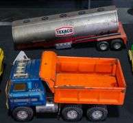 ERTL & Ny-Lint Trucks & Trailers